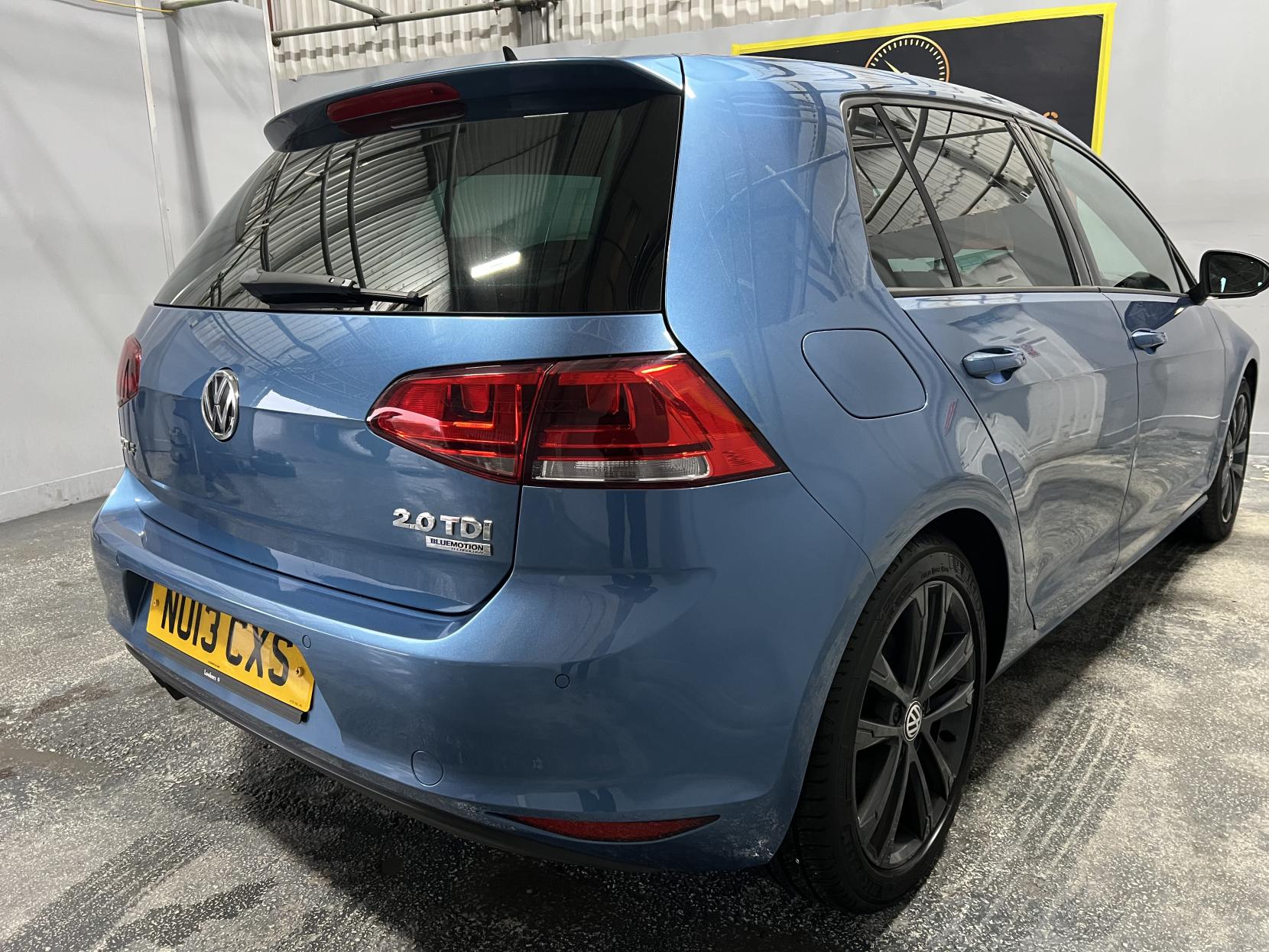 Volkswagen Golf 2.0 TDI BlueMotion Tech GT Hatchback 5dr Diesel Manual Euro 5 (s/s) (150 ps)